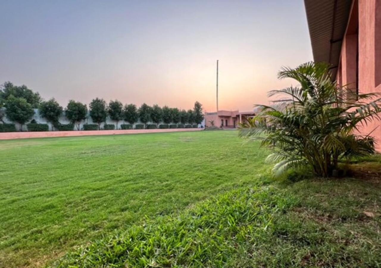 One Earth Santu Eco Resort Bhavnagar Exteriör bild